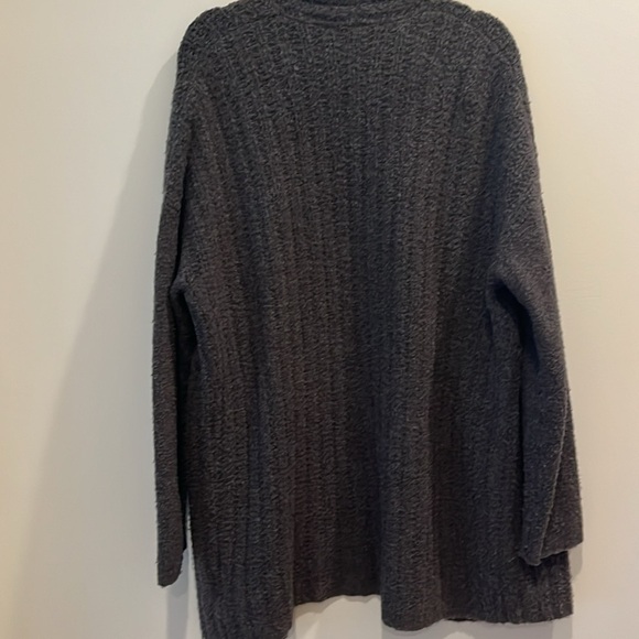 GAP - fleece like cardigan.   Size large - Picture 8 of 9